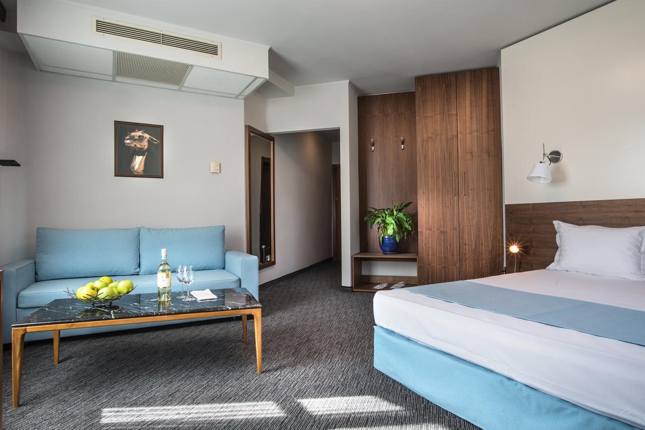 Uniqato Hotel Stara Zagora Esterno foto
